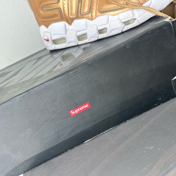 Nike X Supreme Suptempo Gold and White Sneakers with Red Accents size 10 - Picture 7 of 9